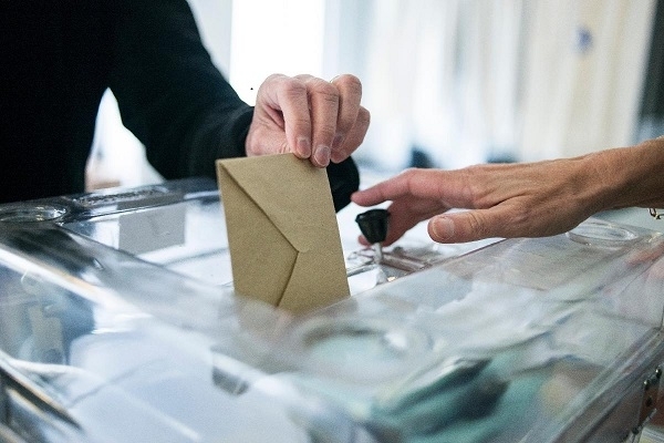 Arrêté rectificatif relatif aux élections aux conseils de composantes de l&#039;université de Bourgogne les 30 novembre et 1er décembre 2021